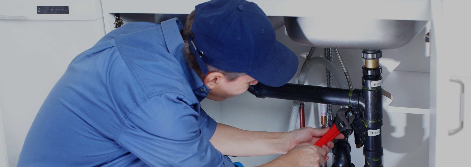 Flow Flex Engineers team attending a job in West Ealing
